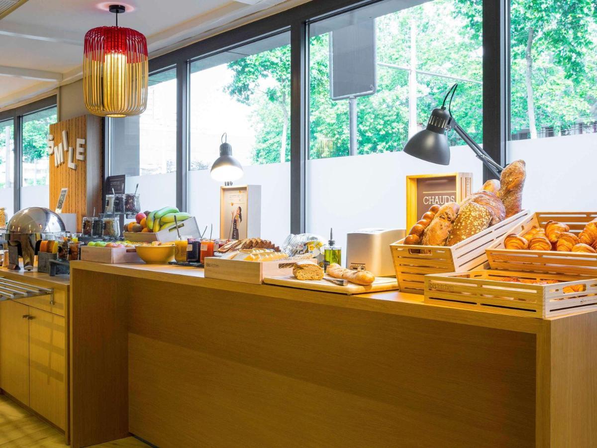 Ibis Geneve Petit 2*